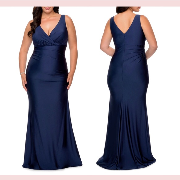 NEW $360‎ La Femme Curve [ 14W ] Satin V-Neck Trumpet Gown in Navy Blue - Picture 1 of 13